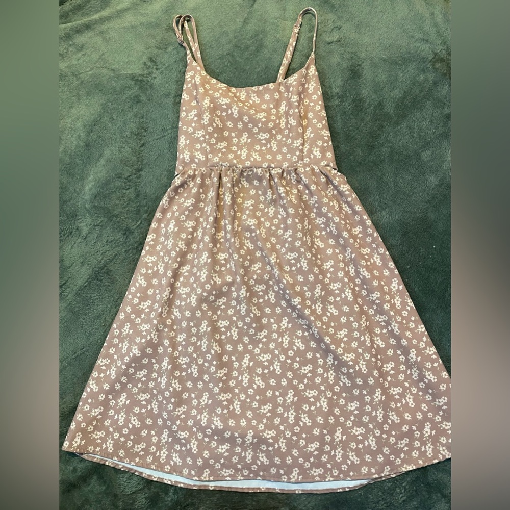 alter’d state brown short dress
(size : small)
listing price :40